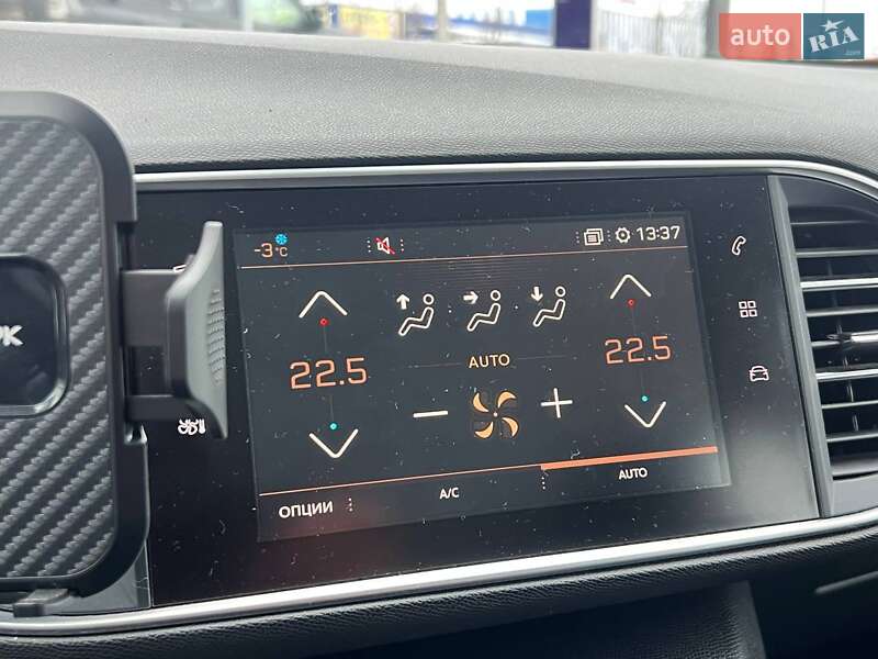 Универсал Peugeot 308 2018 в Киеве фото 25 Универсал Peugeot 308 2018 в Киеве