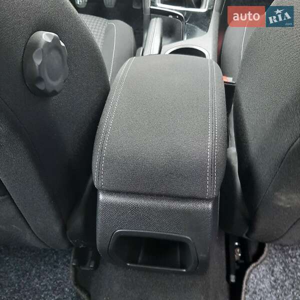 Универсал Peugeot 308 2017 в Полтаве