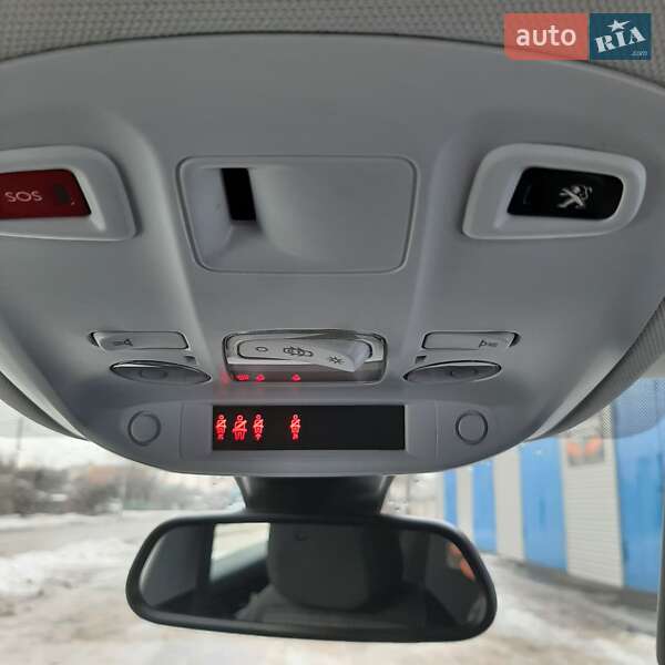 Универсал Peugeot 308 2017 в Полтаве