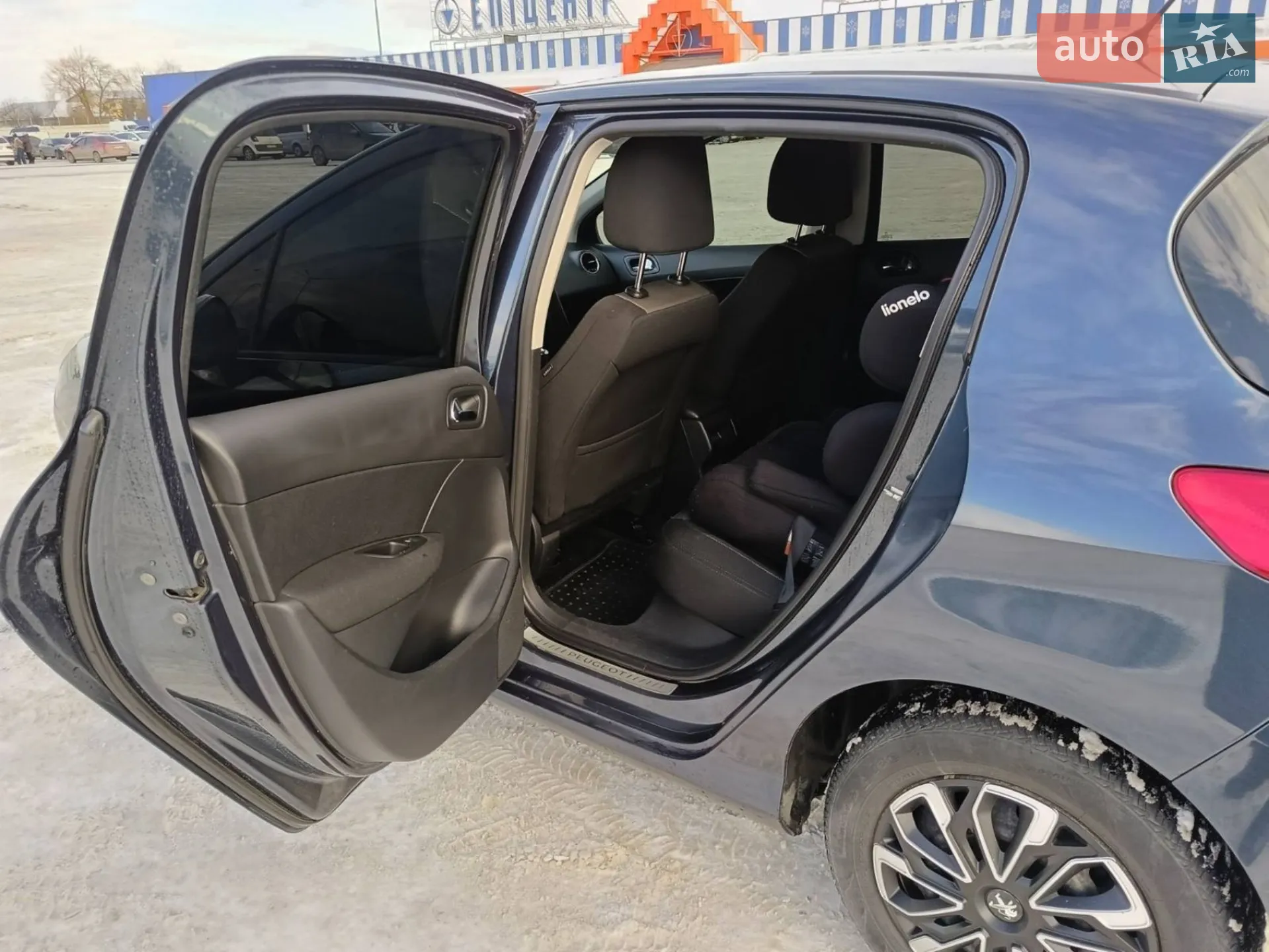 2012 Peugeot 308 - мініатюра 12