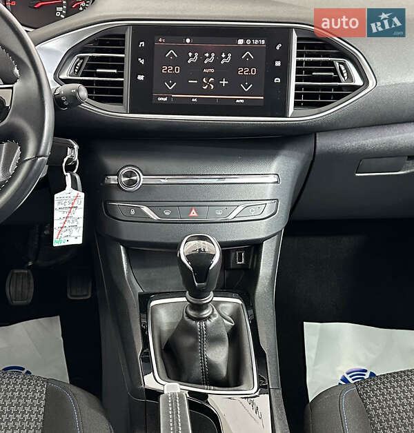 Универсал Peugeot 308 2019 в Львове