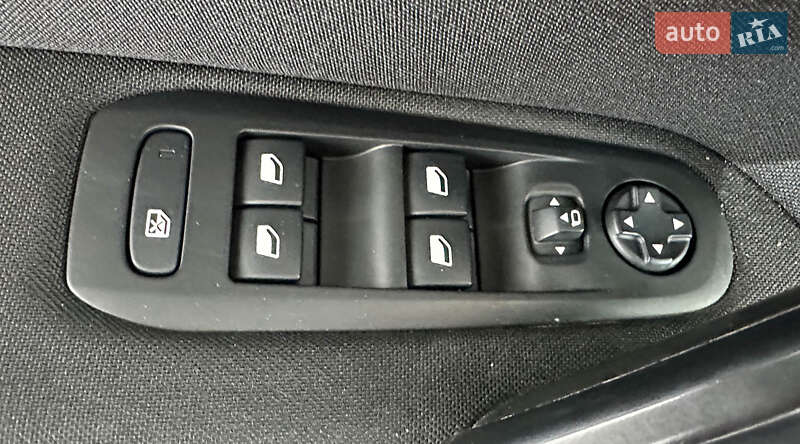 Универсал Peugeot 308 2019 в Львове