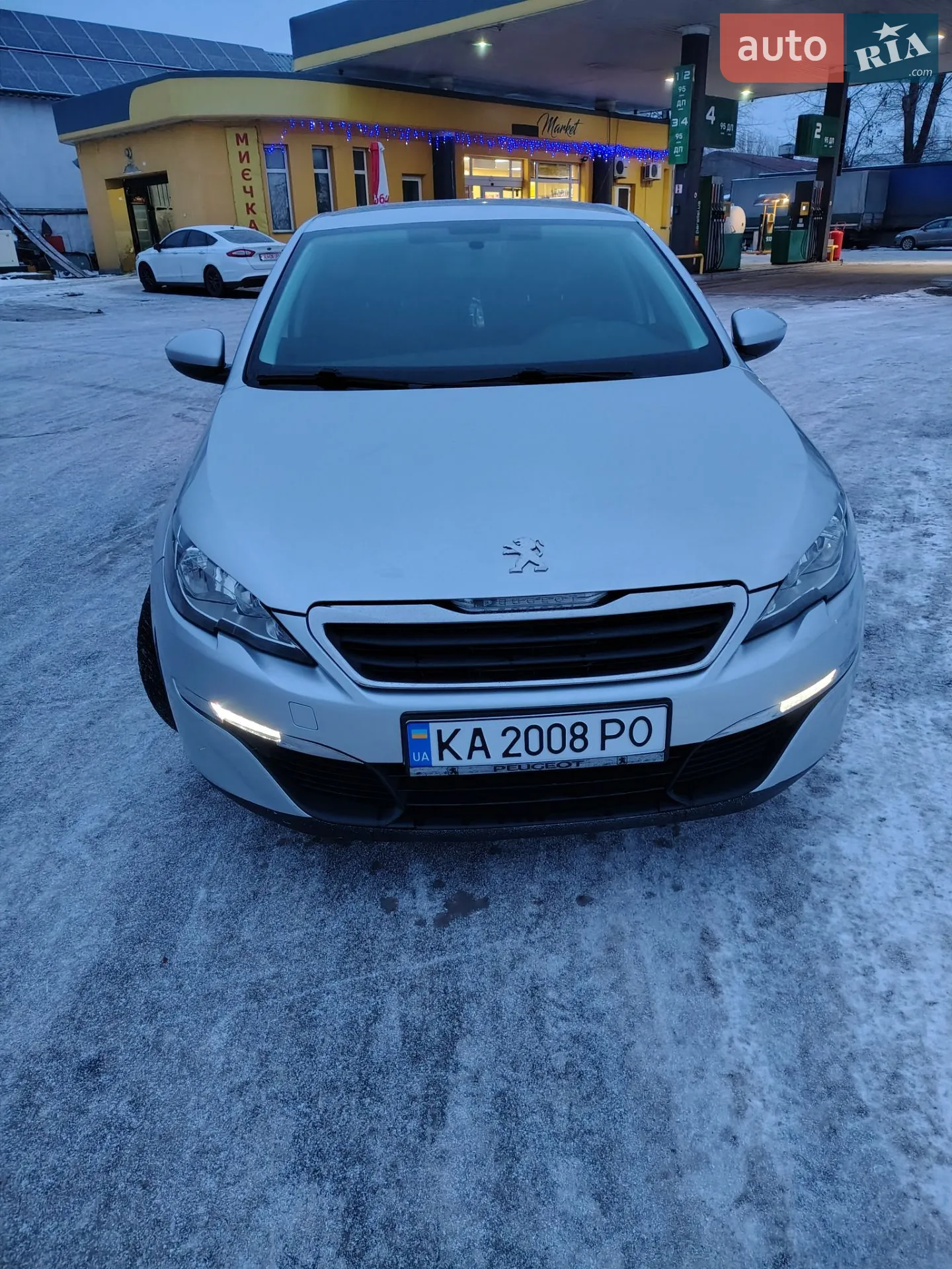 2015 Peugeot 308 - мініатюра 10