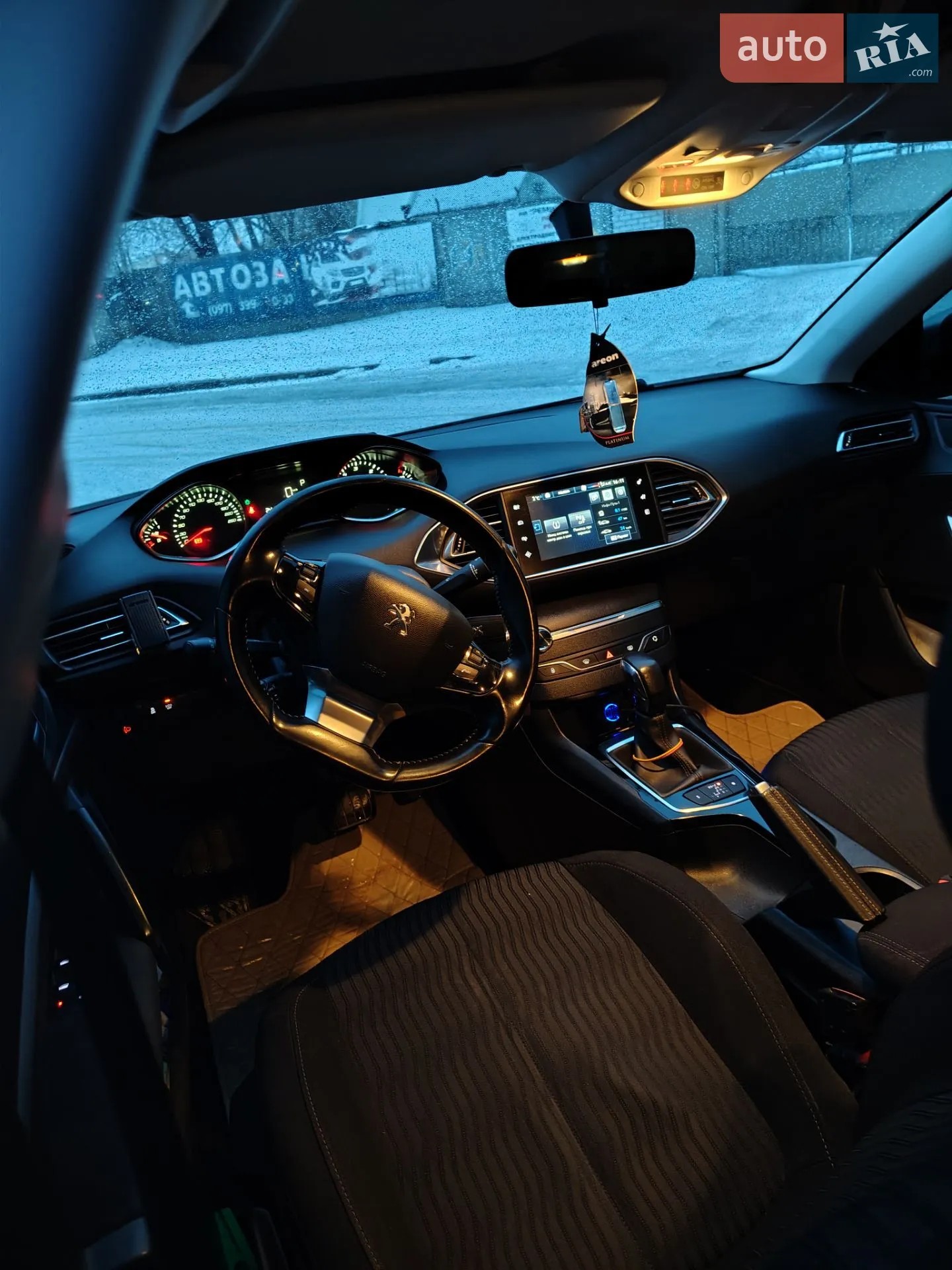 2015 Peugeot 308 - мініатюра 14