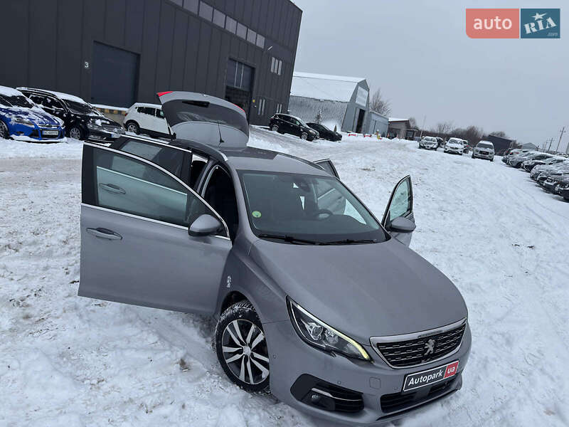 Универсал Peugeot 308 2018 в Львове