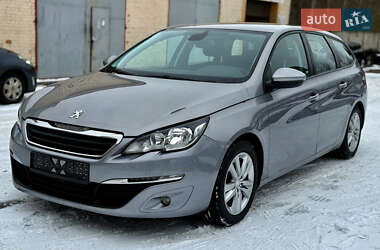 Универсал Peugeot 308 2015 в Ровно
