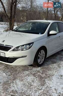 Універсал Peugeot 308 2015 в Кривому Розі