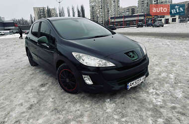 Хетчбек Peugeot 308 2008 в Києві