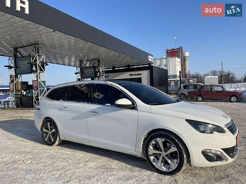 Универсал Peugeot 308 2014 в Дубно