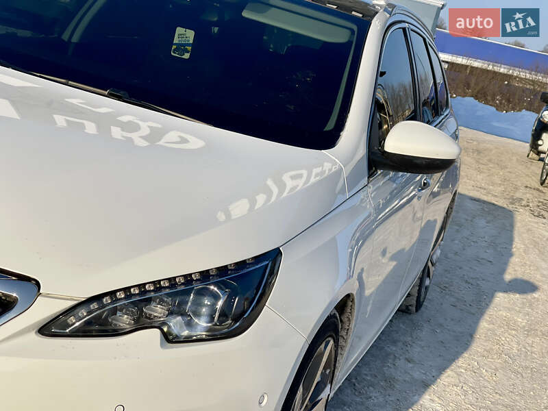 Универсал Peugeot 308 2014 в Дубно