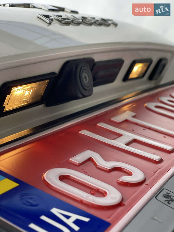 Универсал Peugeot 308 2014 в Дубно