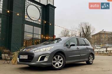 Универсал Peugeot 308 2011 в Киеве