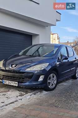 Хэтчбек Peugeot 308 2008 в Стрые
