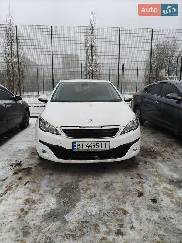Универсал Peugeot 308 2015 в Полтаве фото 11 Универсал Peugeot 308 2015 в Полтаве