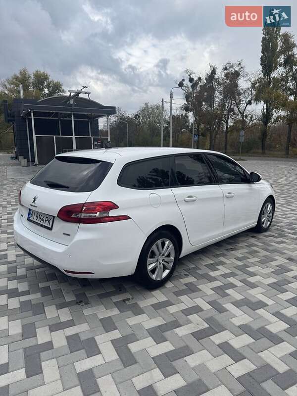 Универсал Peugeot 308 2015 в Каневе фото 2 Универсал Peugeot 308 2015 в Каневе