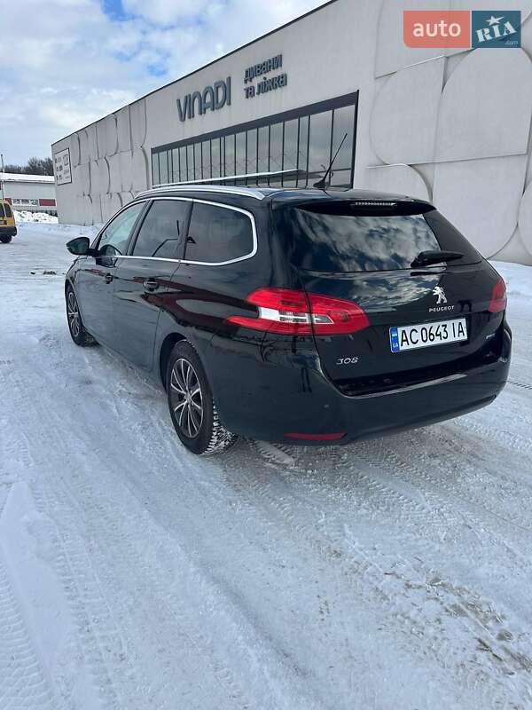 Универсал Peugeot 308 2015 в Луцке