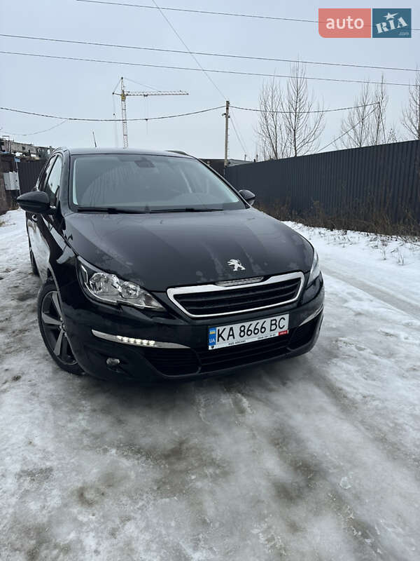Peugeot 308 2015