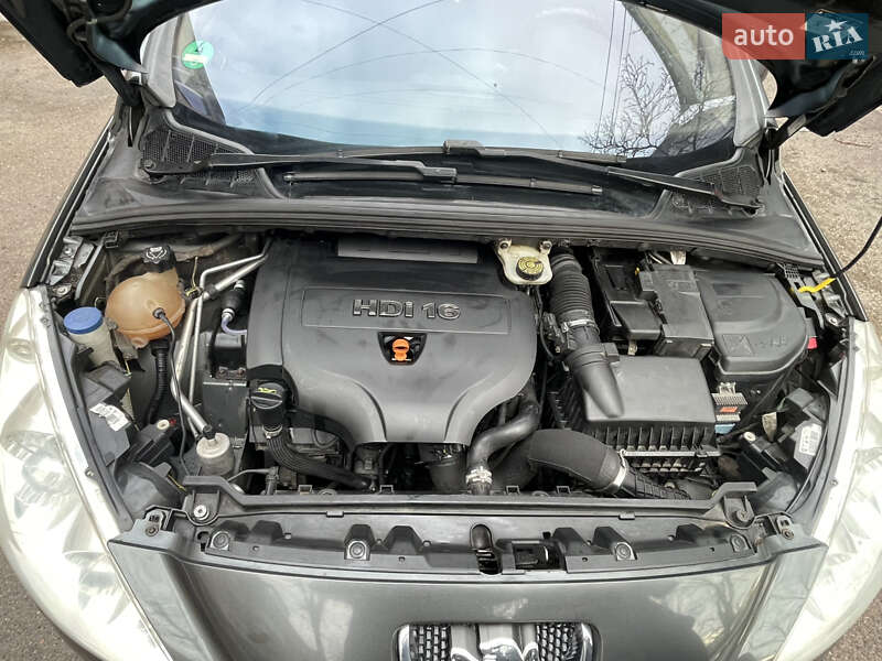 Универсал Peugeot 308 2011 в Кропивницком