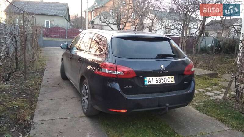 Универсал Peugeot 308 2015 в Черновцах