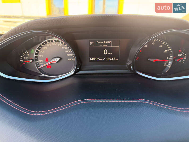 Универсал Peugeot 308 2015 в Тернополе