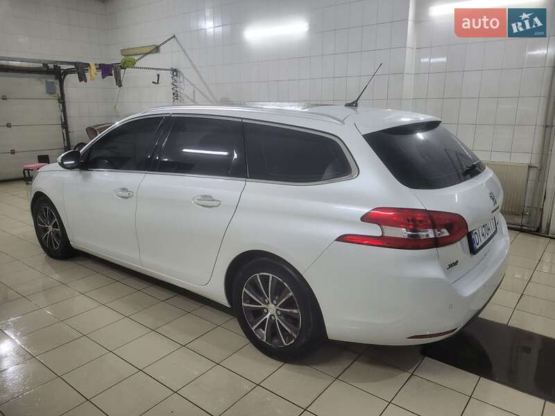 Универсал Peugeot 308 2014 в Киеве