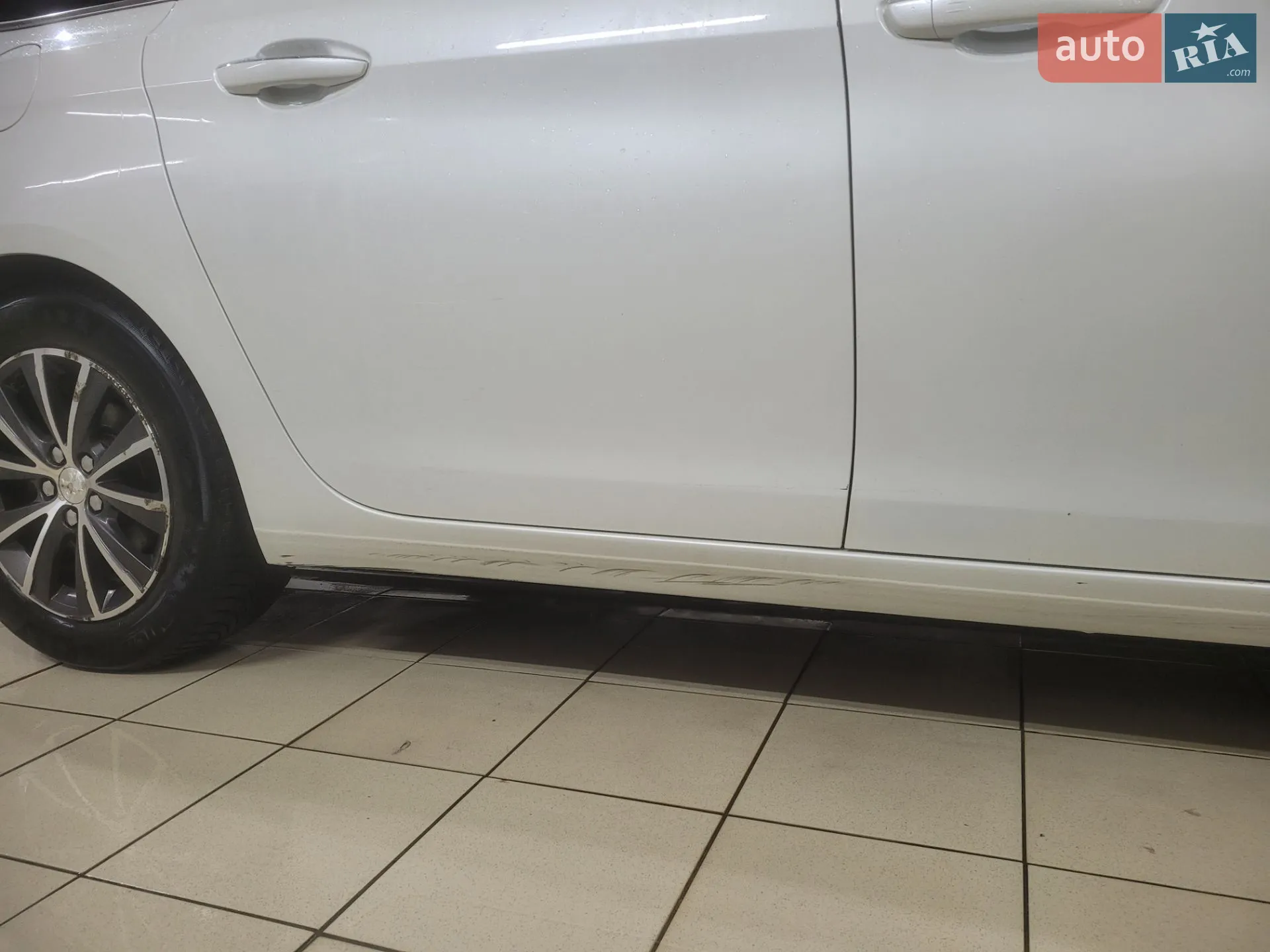 2014 Peugeot 308 - мініатюра 21