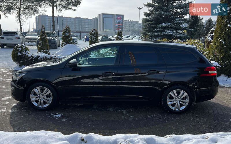 Универсал Peugeot 308 2016 в Львове