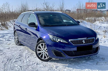 Универсал Peugeot 308 2017 в Ровно