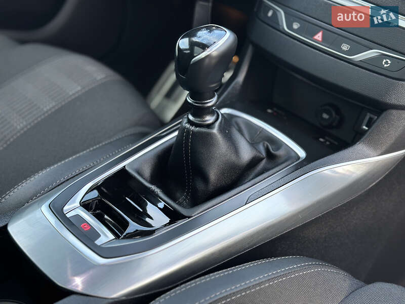 Универсал Peugeot 308 2020 в Львове