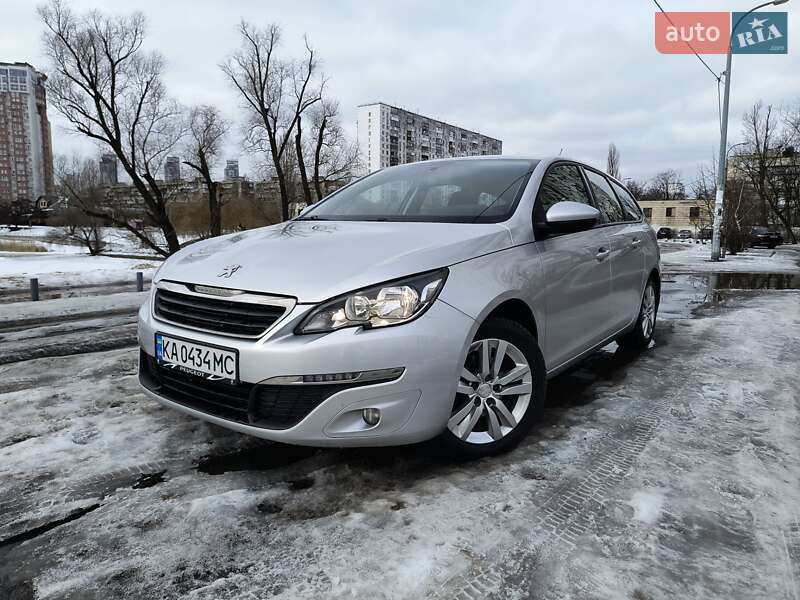 Peugeot 308 2016