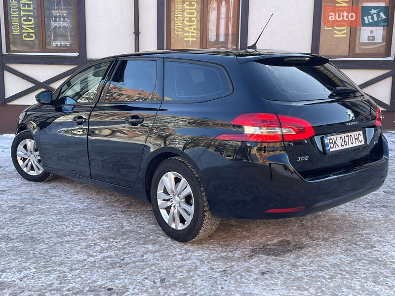 Универсал Peugeot 308 2015 в Сарнах