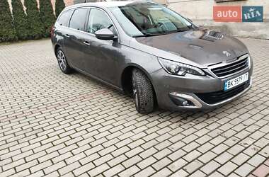 Універсал Peugeot 308 2016 в Львові
