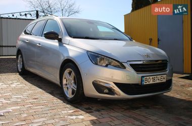 Універсал Peugeot 308 2015 в Волочиську
