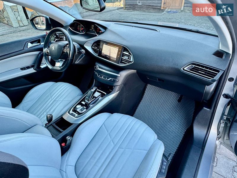 Универсал Peugeot 308 2020 в Самборе