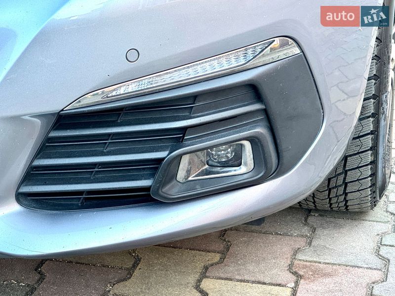 Универсал Peugeot 308 2020 в Самборе