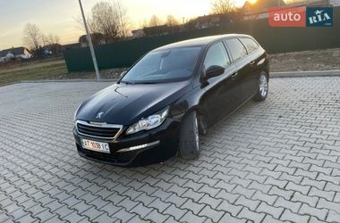 Универсал Peugeot 308 2015 в Калуше