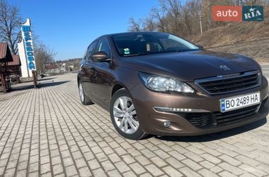 Хэтчбек Peugeot 308 2015 в Тернополе