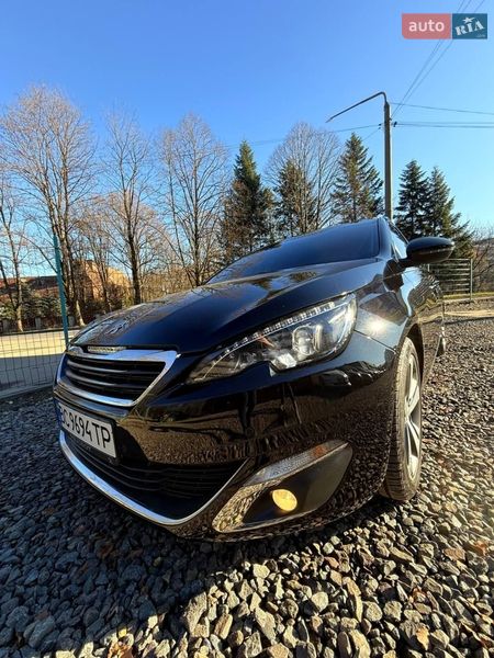 Универсал Peugeot 308 2015 в Трускавце