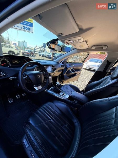 Универсал Peugeot 308 2015 в Трускавце