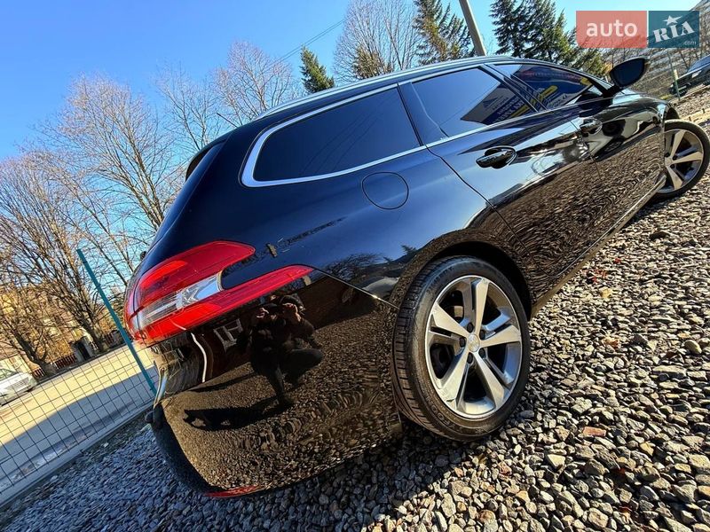 Универсал Peugeot 308 2015 в Трускавце