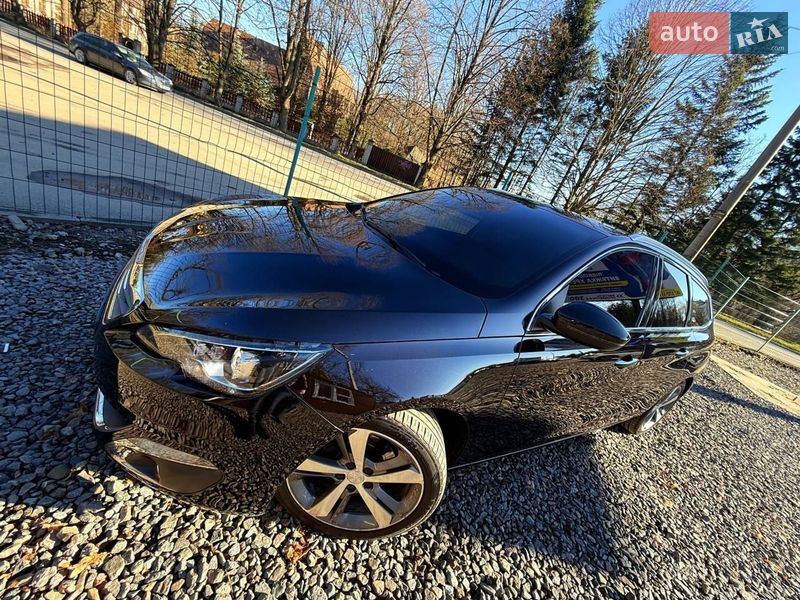 Универсал Peugeot 308 2015 в Трускавце