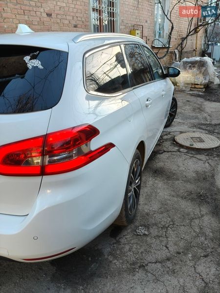 Универсал Peugeot 308 2015 в Полтаве фото 8 Универсал Peugeot 308 2015 в Полтаве