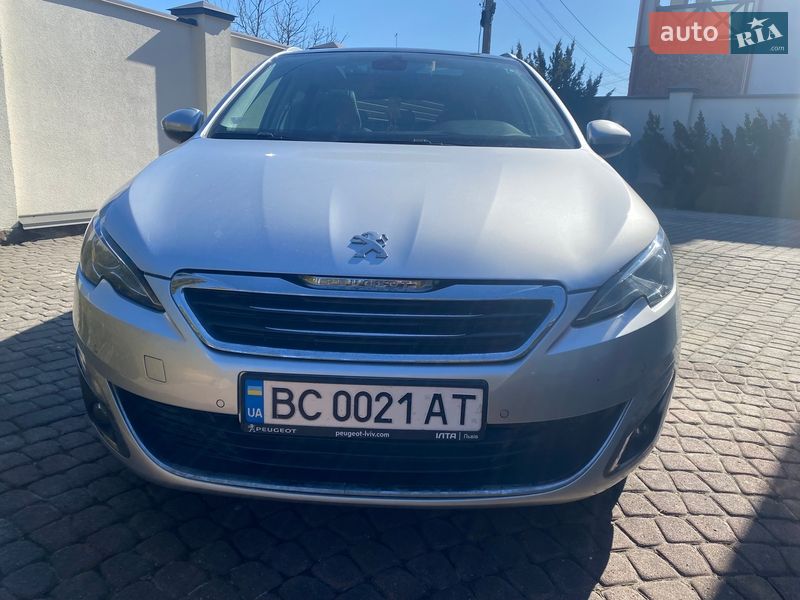 Универсал Peugeot 308 2017 в Львове