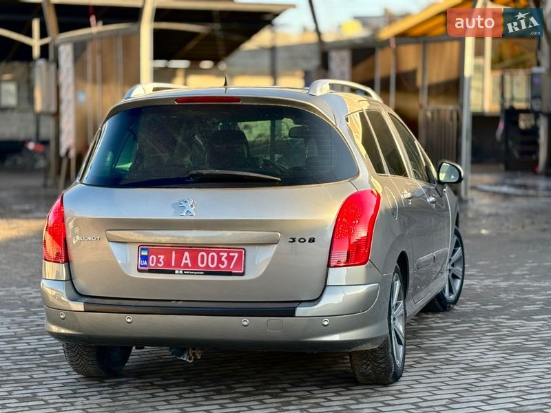 Универсал Peugeot 308 2011 в Тернополе
