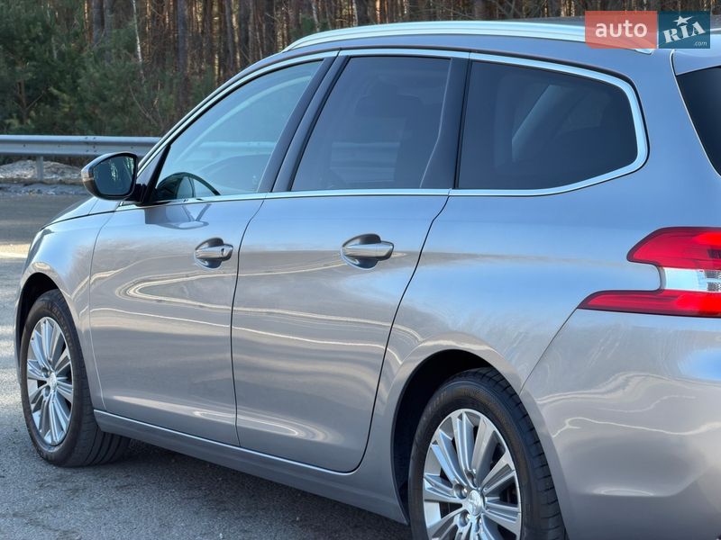 Универсал Peugeot 308 2020 в Ковеле