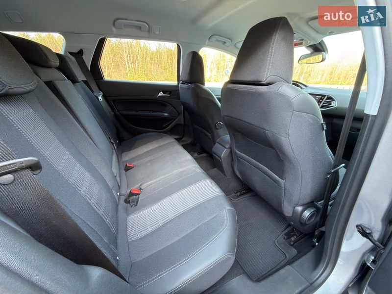 Универсал Peugeot 308 2020 в Ковеле