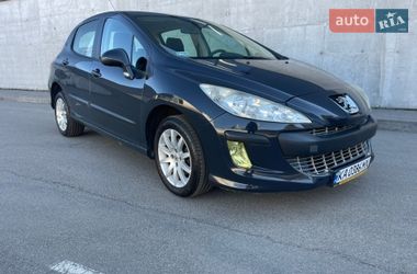 Хэтчбек Peugeot 308 2010 в Киеве