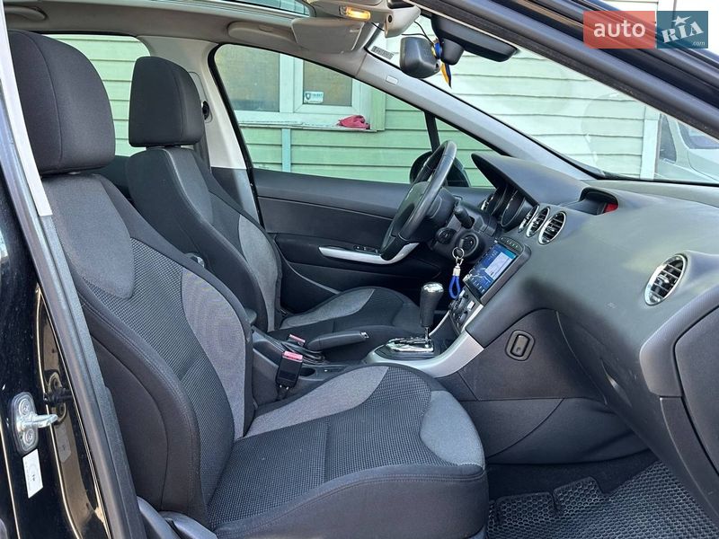 Хэтчбек Peugeot 308 2012 в Киеве