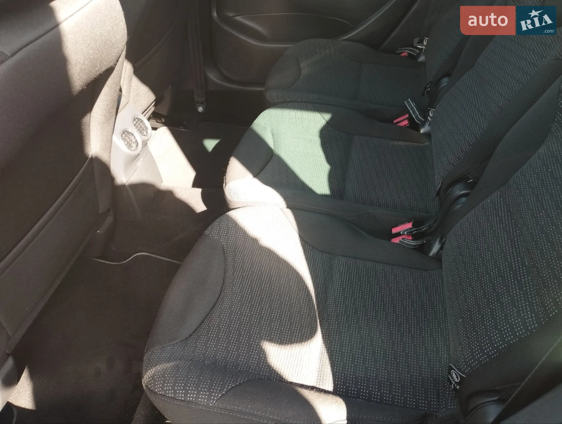 2011 Peugeot 308 - мініатюра 9