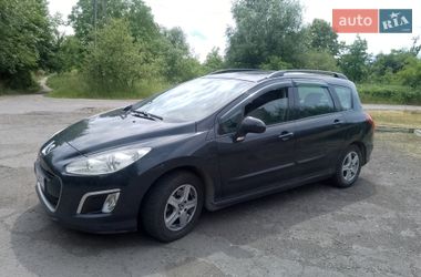 Хэтчбек Peugeot 308 2012 в Дрогобыче